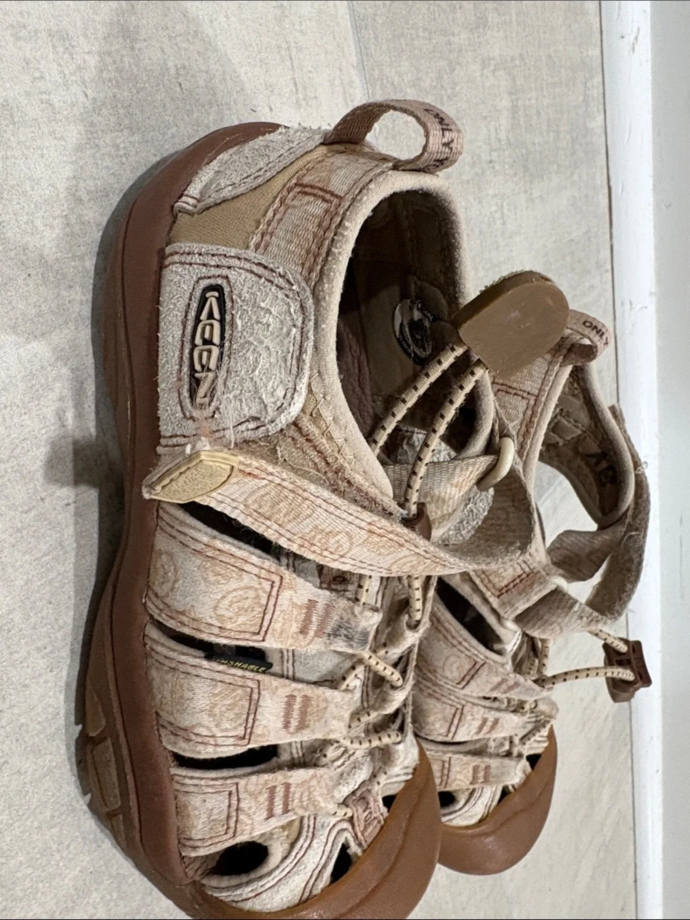 KEEN Unisex-Child Newport H2 Closed Toe Water Sandals, Size 2